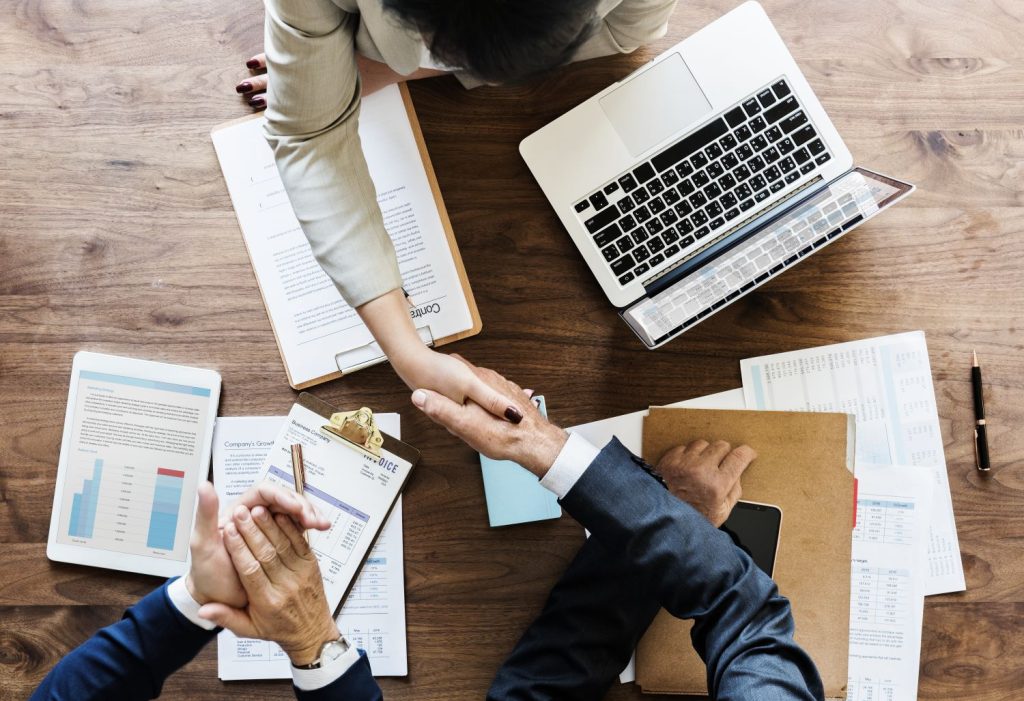 Entenda o que seu negócio precisa ter para conseguir aplicar de maneira eficaz as técnicas de venda e obter bons resultados