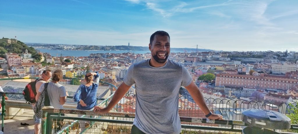 Fabio Gomes estudando na Europa no intercambio com laiob e iscte - lisboa portugal