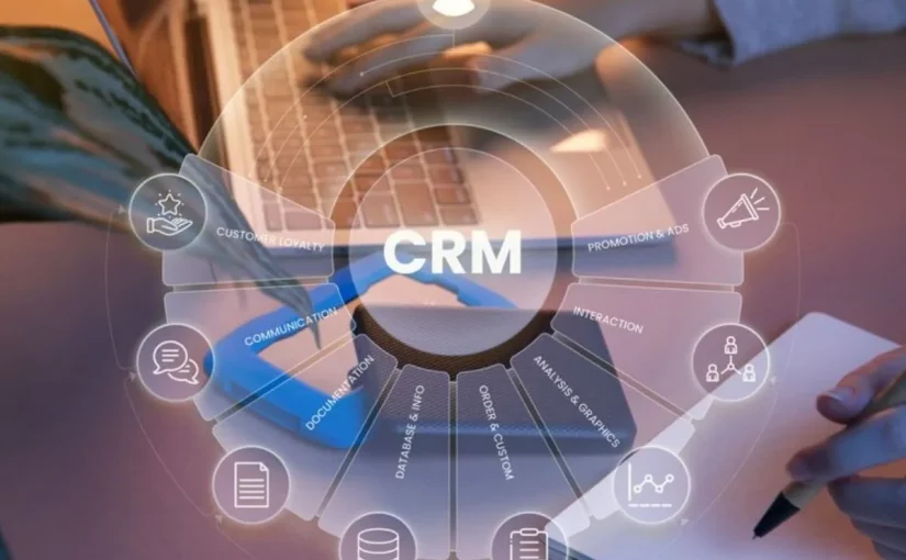 Como implementar um sistema CRM integrado com RevOps?